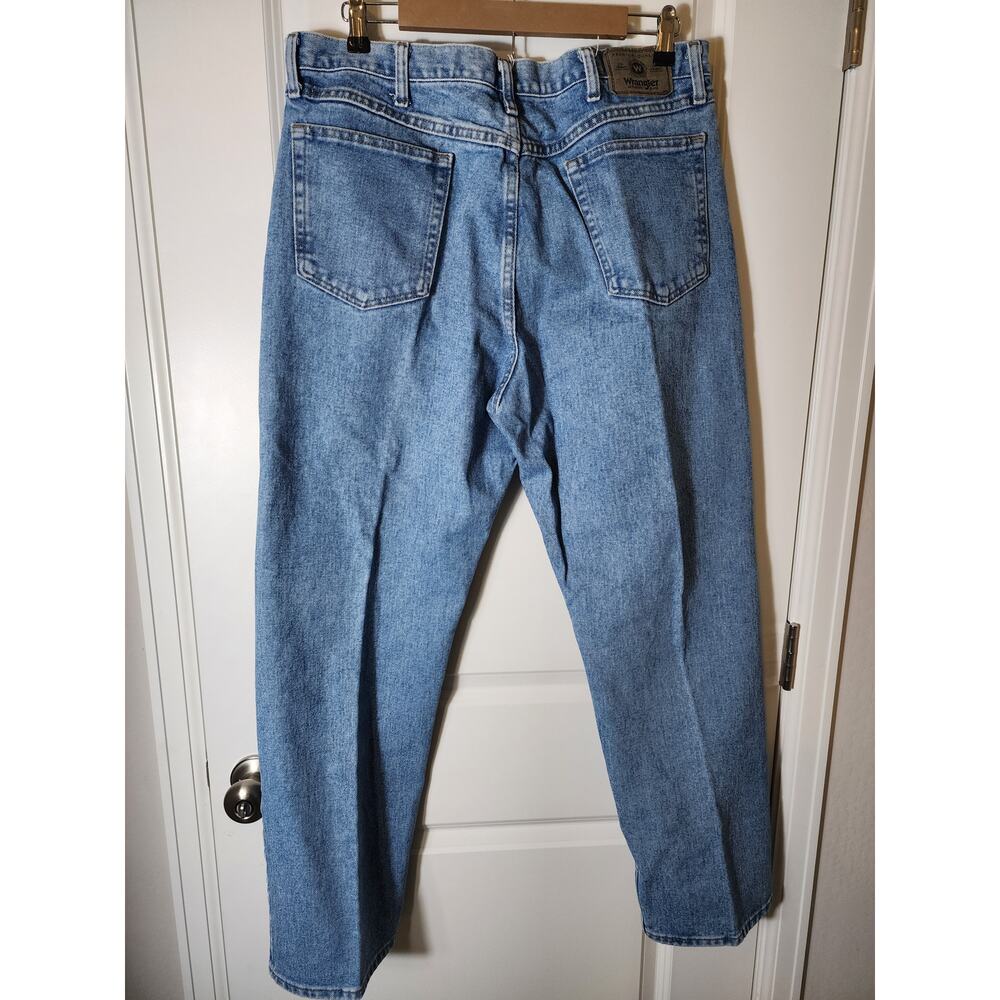 WRANGLER Blue Medium Wash Relaxed Fit Western Casual Jeans SZ 38x30 - Picture 2 of 8